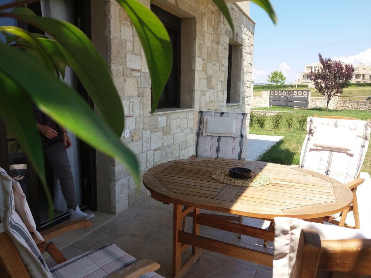 Alkyoni House In Afytos Villa Exterior photo