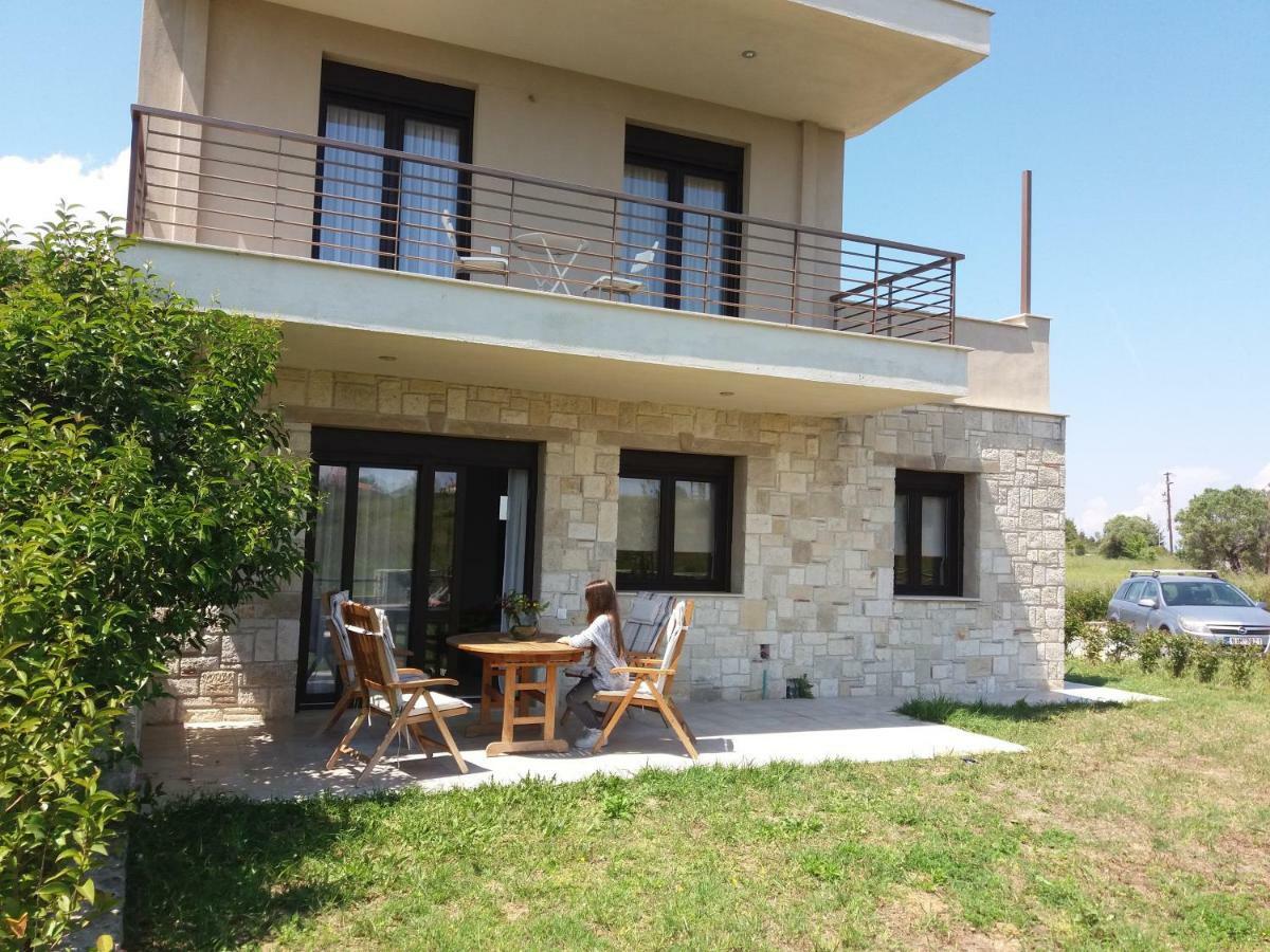 Alkyoni House In Afytos Villa Exterior photo